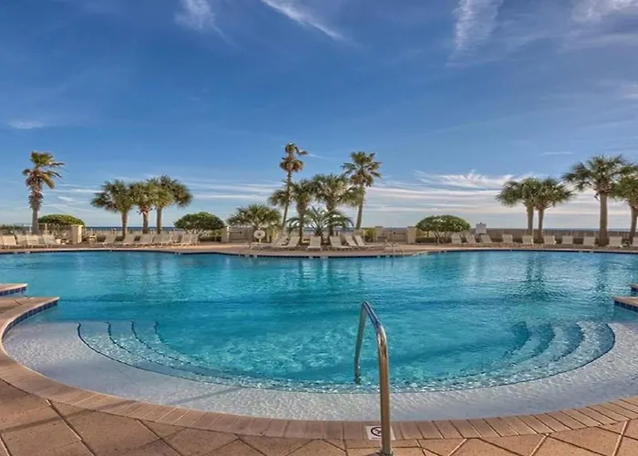 Club B1701 Beachfront Corner Arcade Pools Hot Tubs
